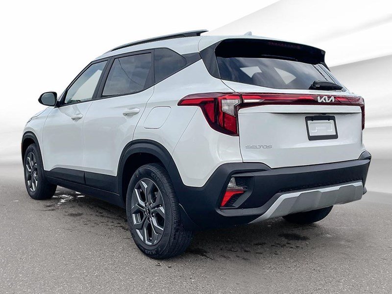 2025 Kia Seltos LX FWD