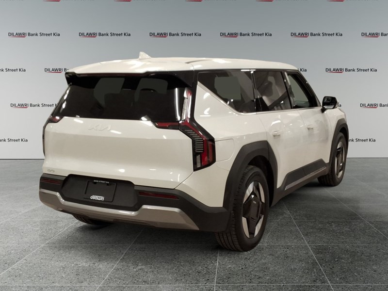 2025 Kia EV9 Wind RWD