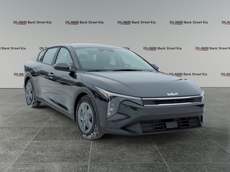2025 Kia K4 LX FWD