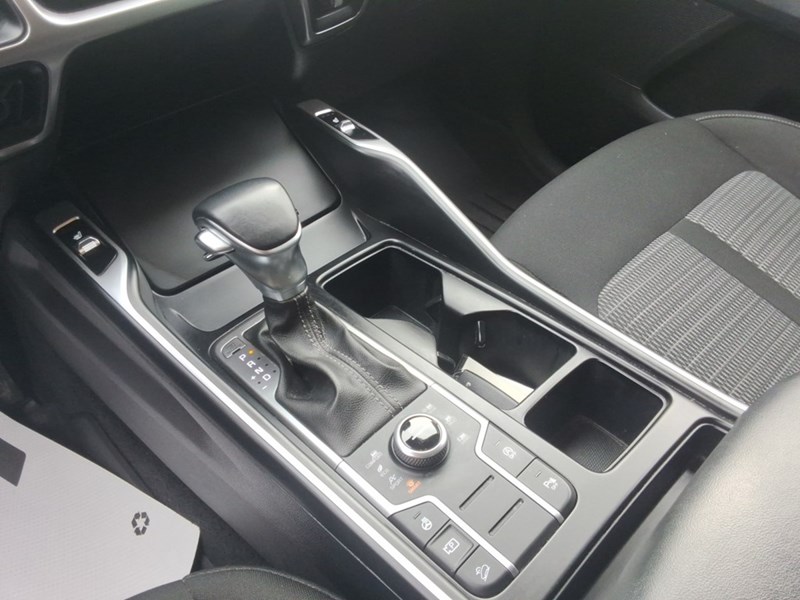 2022 Kia Sorento LX Premium AWD