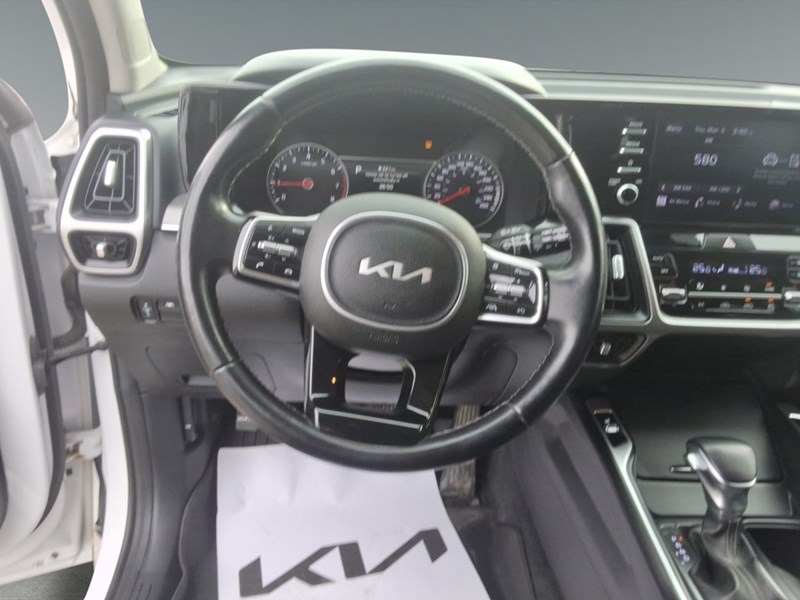 2022 Kia Sorento LX Premium AWD