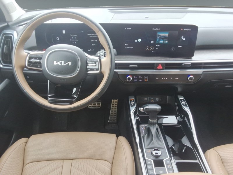 2025 Kia Sorento X-Line Limited AWD w/Black Interior