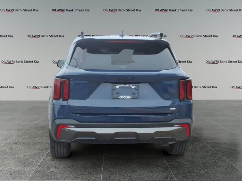 2025 Kia Sorento X-Line Limited AWD w/Black Interior