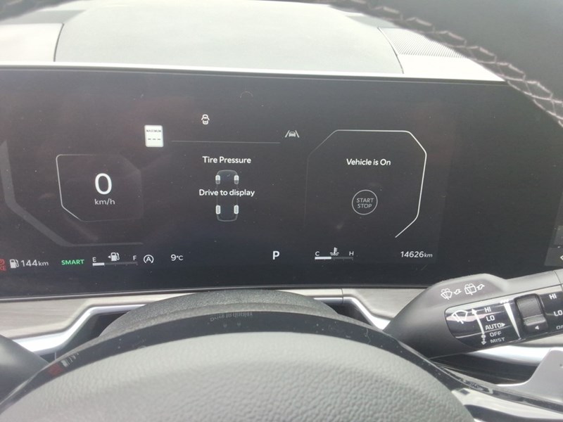 2025 Kia Sorento X-Line Limited AWD w/Black Interior