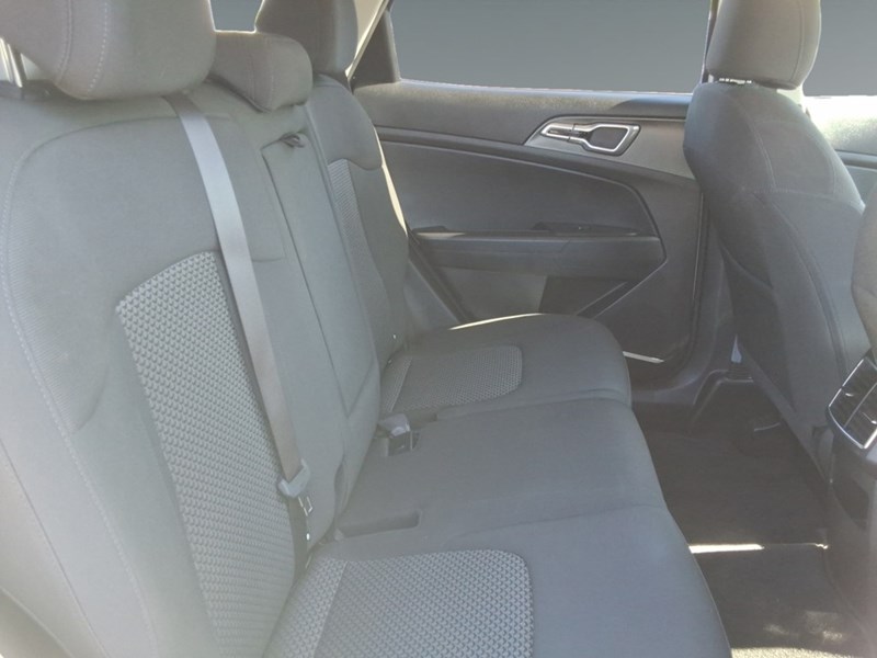 2023 Kia Sportage LX AWD