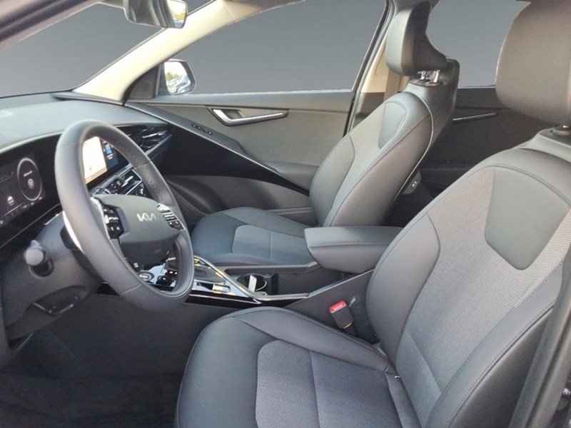 2025 Kia Niro EX Premium