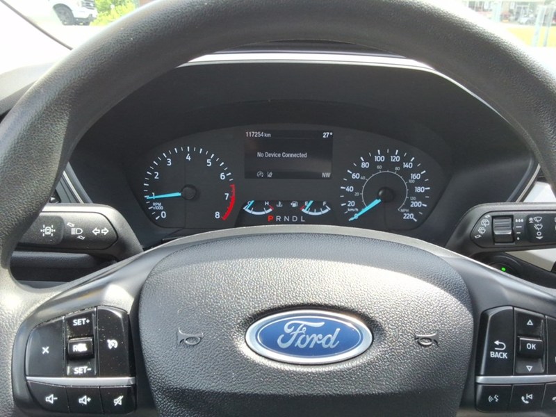 2022 Ford Escape SE FWD