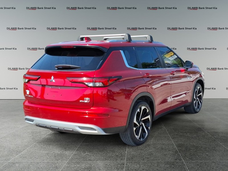 2023 Mitsubishi Outlander Plug-In Hybrid SEL S-AWC