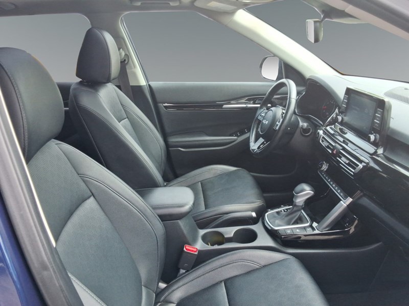 2023 Kia Seltos EX AWD