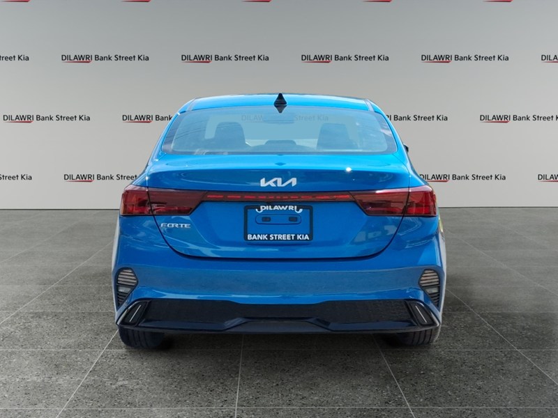 2023 Kia Forte EX