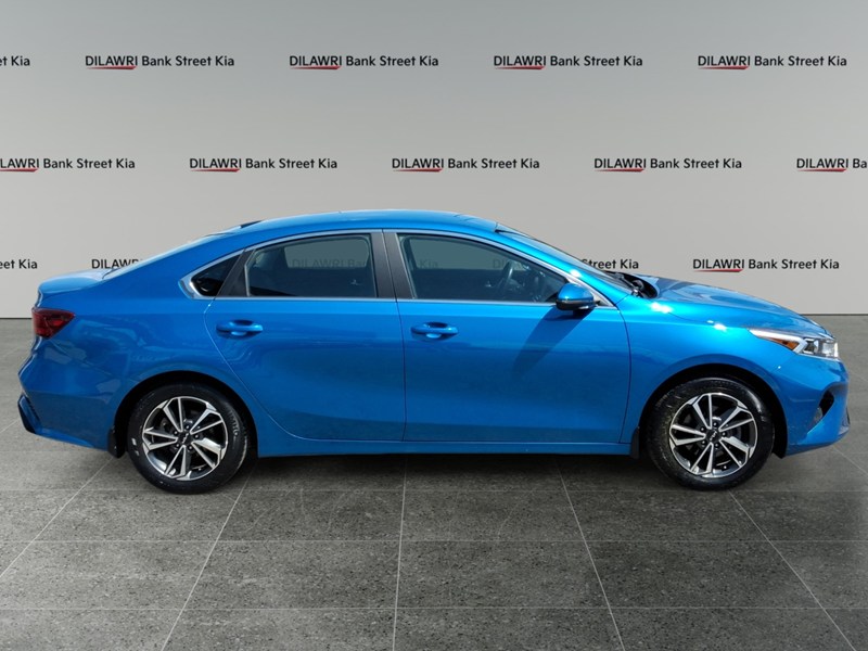 2023 Kia Forte EX