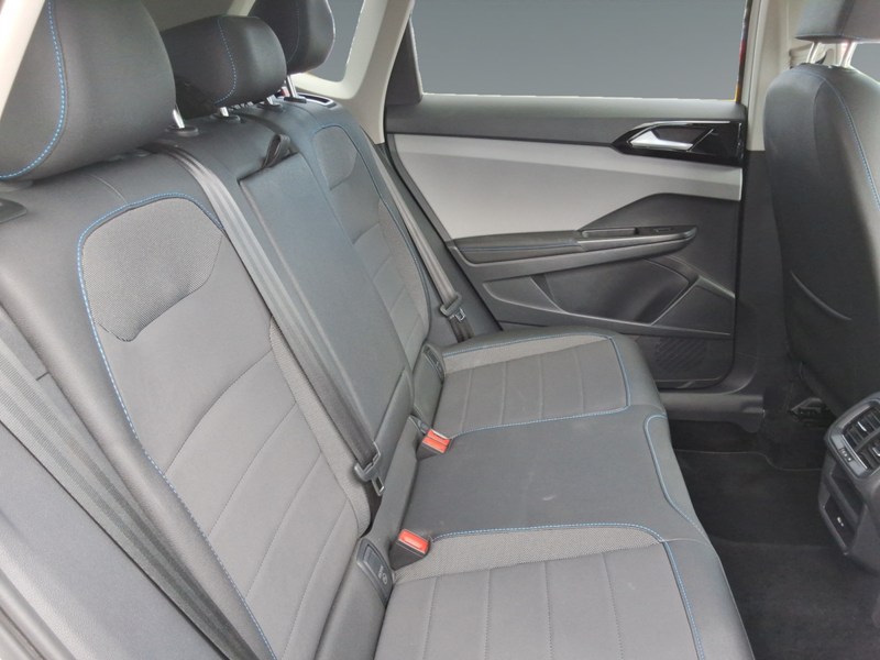 2024 Volkswagen Taos Comfortline Black Edition