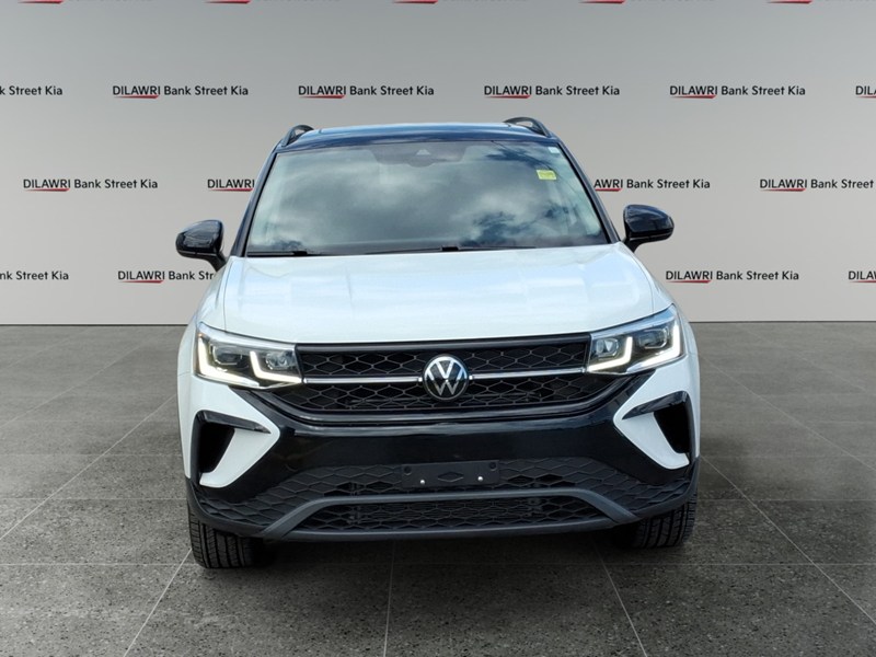 2024 Volkswagen Taos Comfortline Black Edition