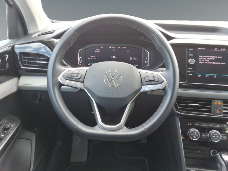 2024 Volkswagen Taos Comfortline Black Edition