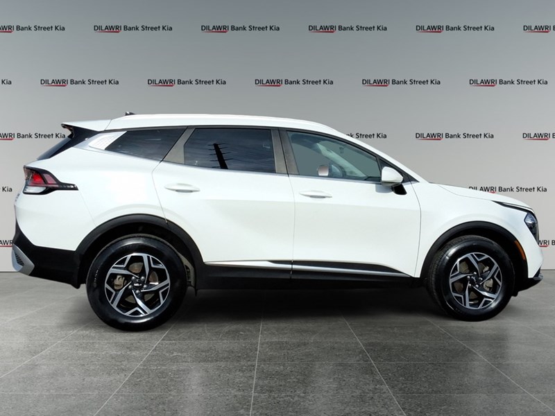 2024 Kia Sportage LX AWD