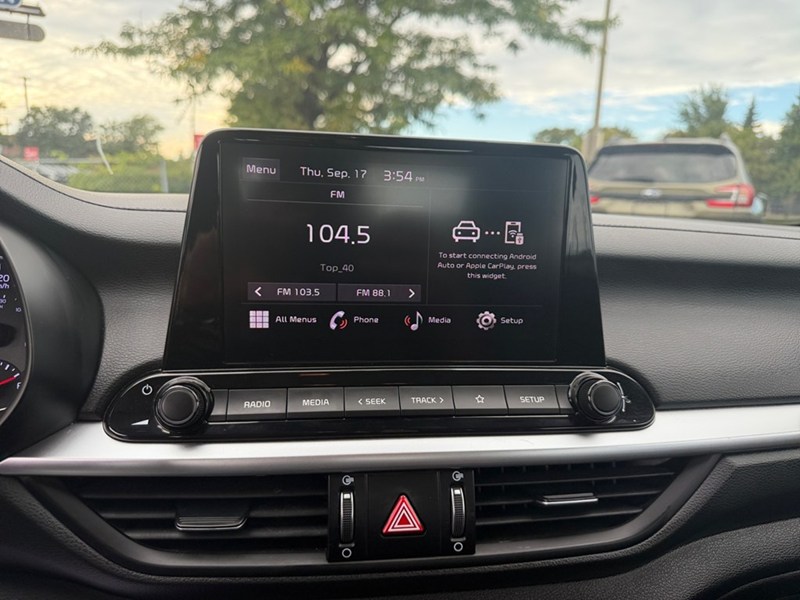 2024 Kia Forte EX IVT