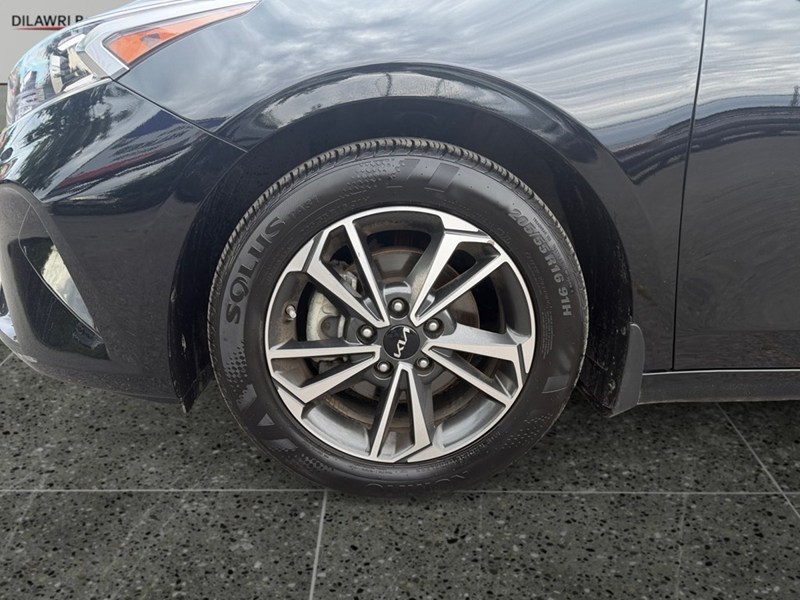 2024 Kia Forte EX IVT