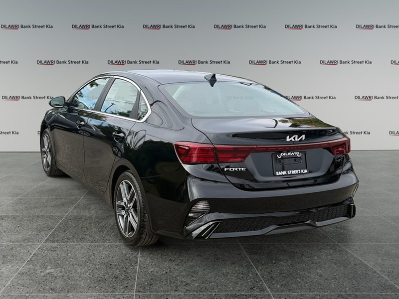 2024 Kia Forte EX Premium IVT