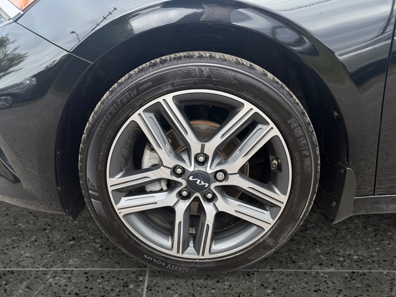 2024 Kia Forte EX Premium IVT
