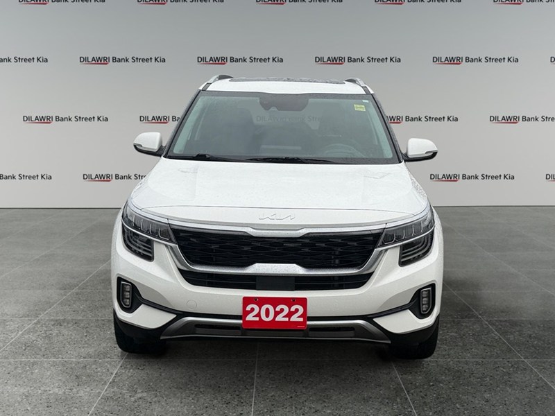 2022 Kia Seltos SX Turbo AWD w/Black Interior