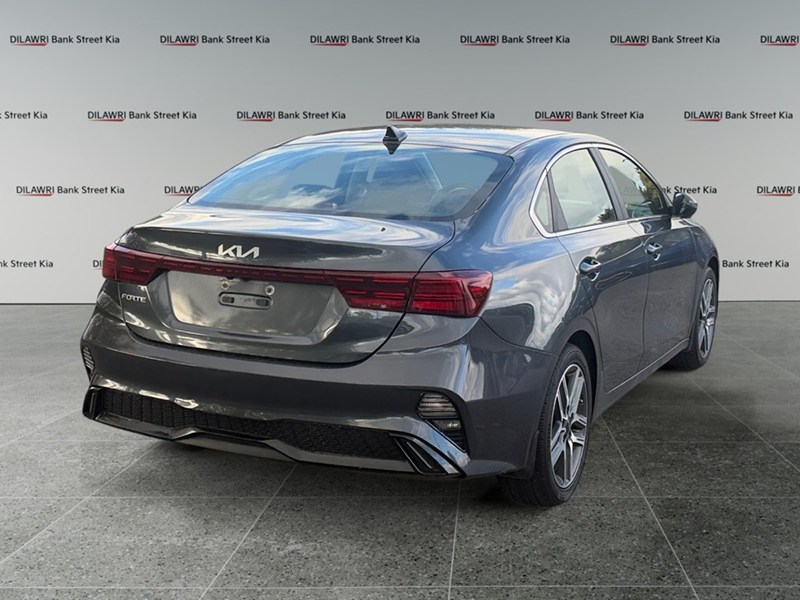 2023 Kia Forte EX Premium IVT
