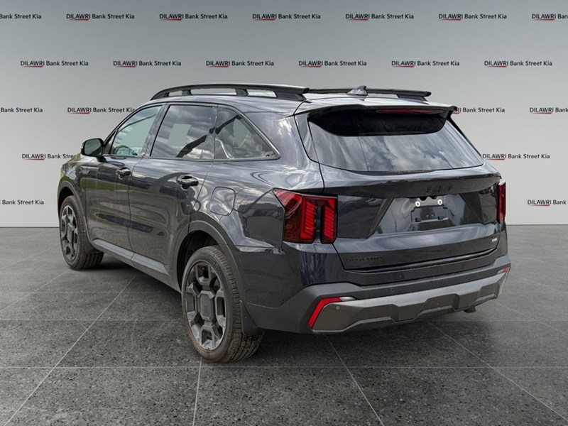 2025 Kia Sorento X-Line AWD