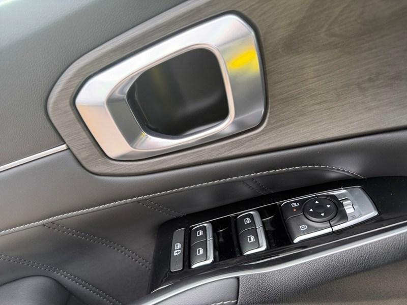 2025 Kia Sorento X-Line AWD
