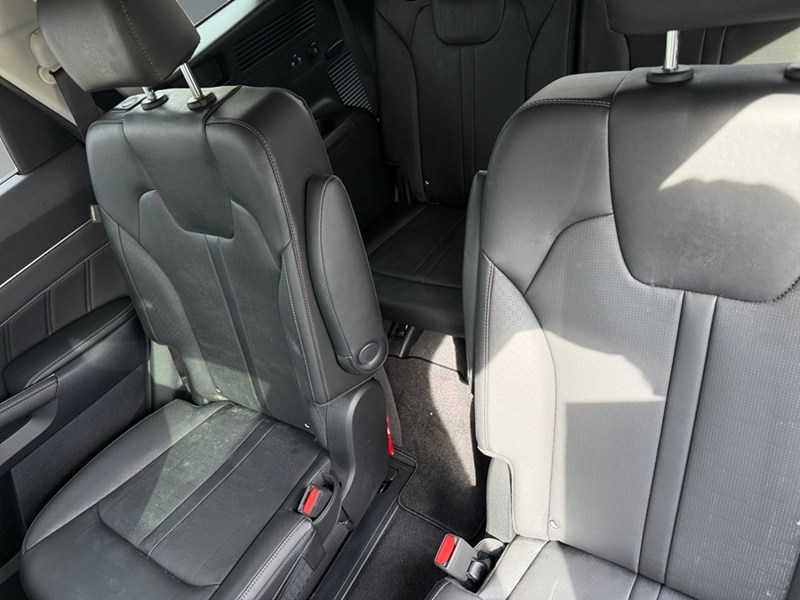 2025 Kia Sorento X-Line AWD
