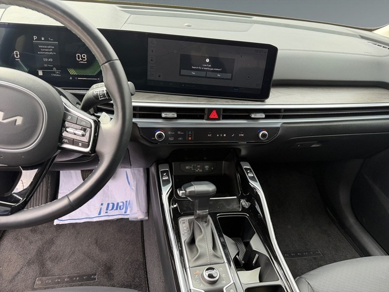 2025 Kia Sorento X-Line AWD