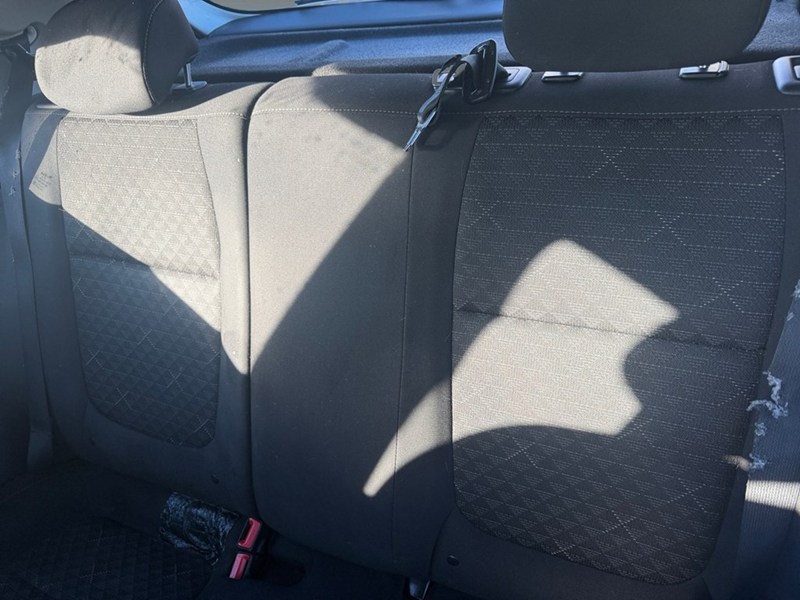 2023 Kia Rio LX Premium IVT