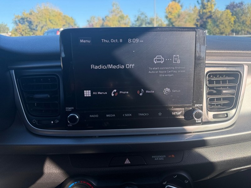 2023 Kia Rio LX Premium IVT