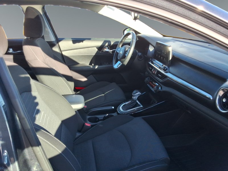 2021 Kia Forte EX Premium IVT