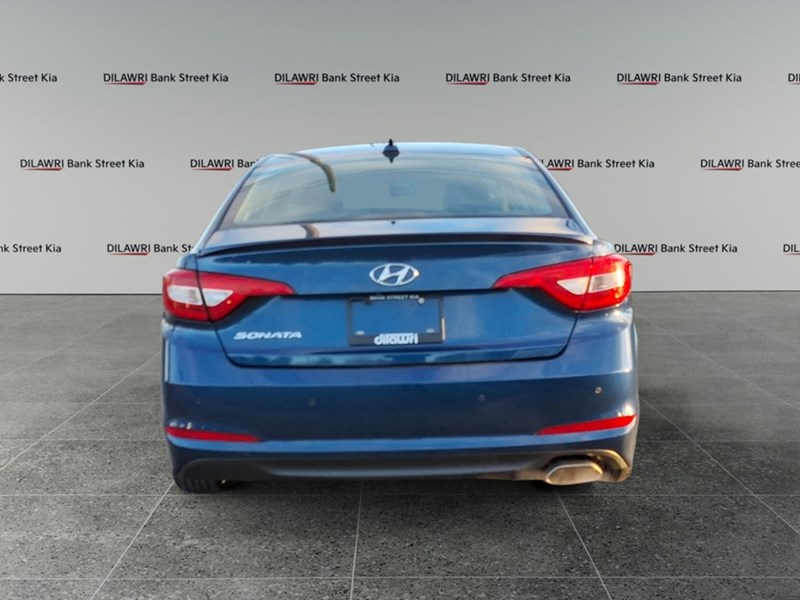 2016 Hyundai Sonata 4dr Sdn 2.4L Auto GLS