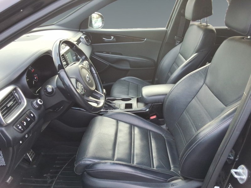 2017 Kia Sorento AWD 4dr SX Turbo