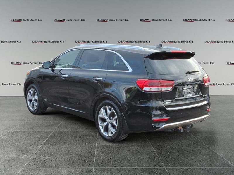 2017 Kia Sorento AWD 4dr SX Turbo