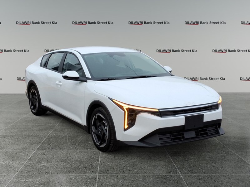 2025 Kia K4 EX