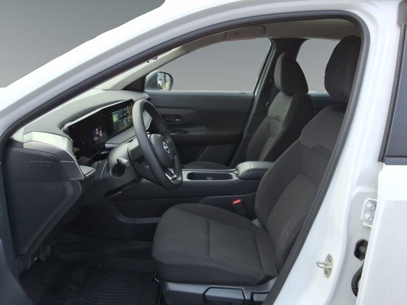 2025 Nissan Kicks S AWD