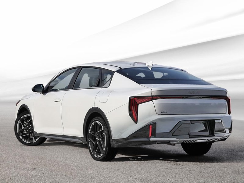 2025 Kia K4 GT-Line Turbo