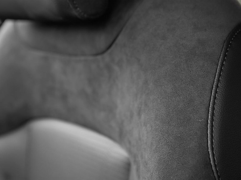 2026 Kia Sportage EX Premium AWD w/Red Interior