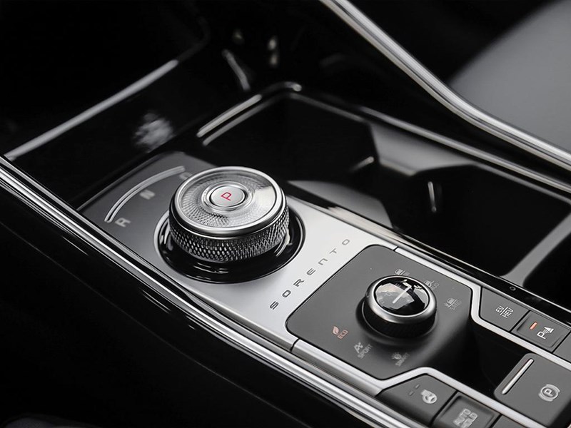 2025 Kia Sorento HEV/PHEV SX PHEV