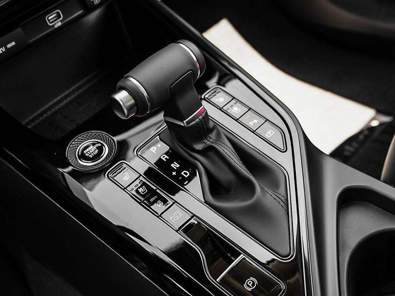 2026 Kia Niro SX