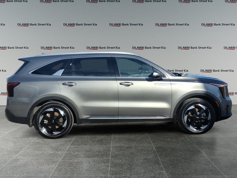 2025 Kia Sorento HEV SX AWD