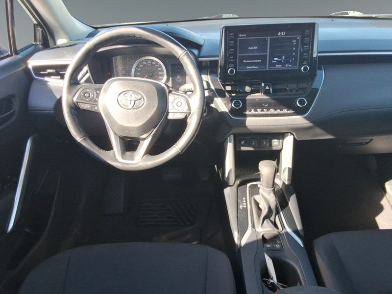 2022 Toyota Corolla Cross LE AWD