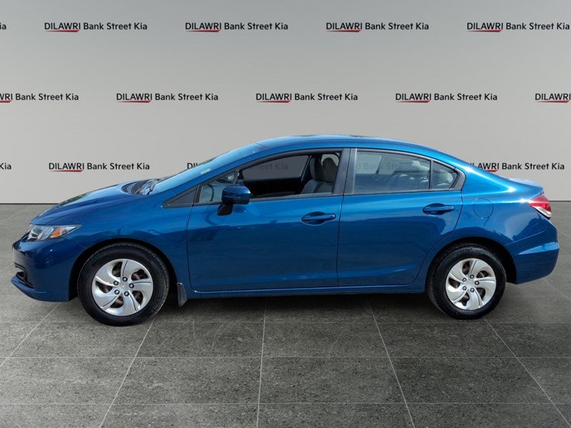 2015 Honda Civic 4dr Auto LX