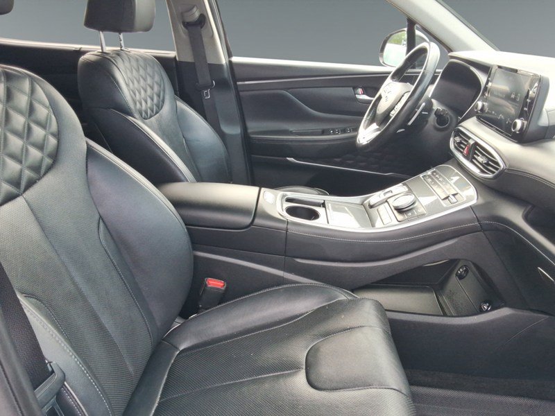 2022 Hyundai Santa Fe Plug-In Hybrid Luxury AWD