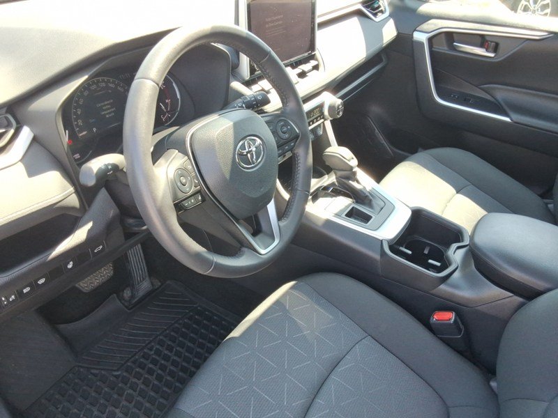 2024 Toyota RAV4 XLE AWD