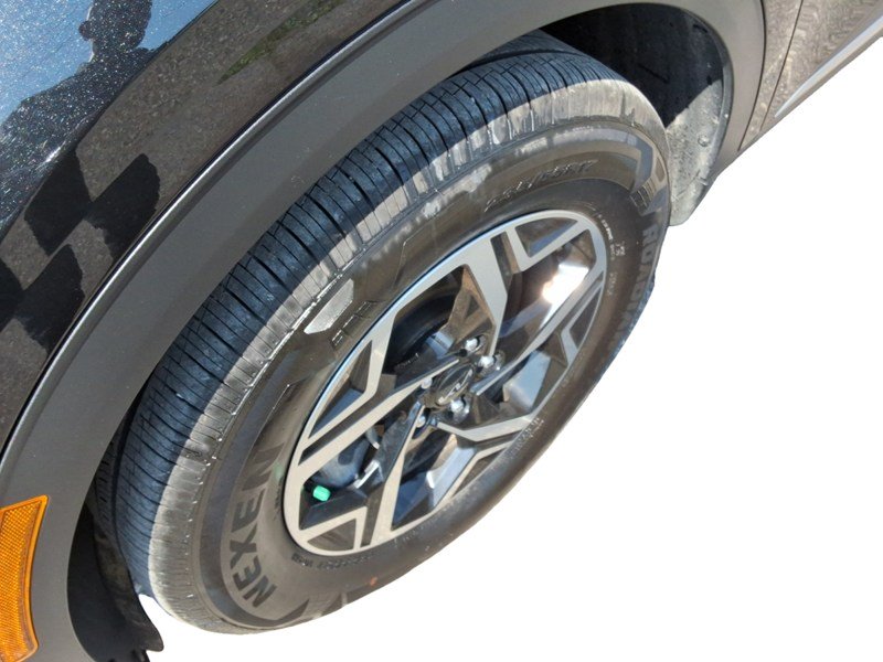2025 Kia Sportage LX FWD