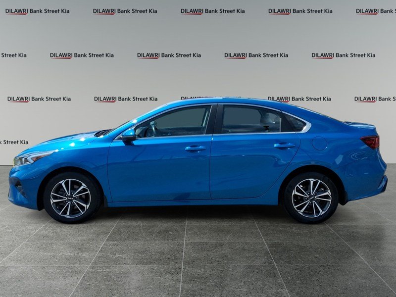 2023 Kia Forte EX