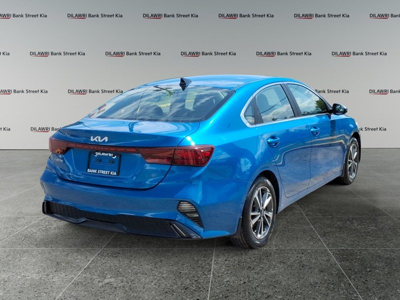 2023 Kia Forte EX