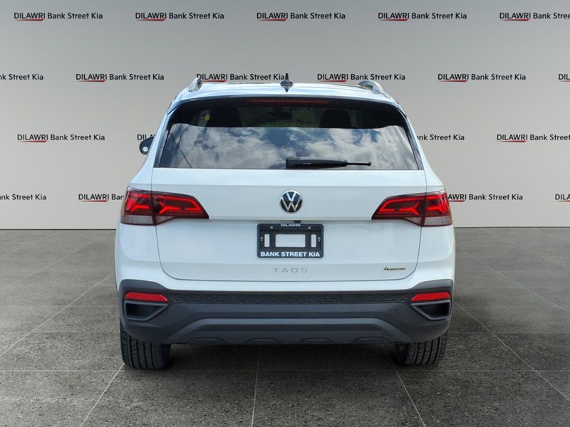 2024 Volkswagen Taos Comfortline Black Edition